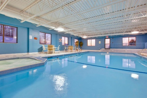 Holiday Inn Express Sault Ste Marie image 3
